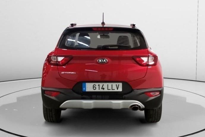 Usado Kia Stonic 84 CV (61 kW) 2020 SUV