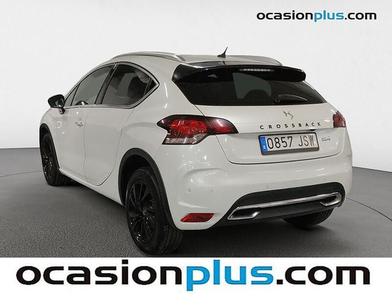 Usado DS Automobiles DS4 Crossback Style 120 CV (88 kW) 2016 Blanco SUV