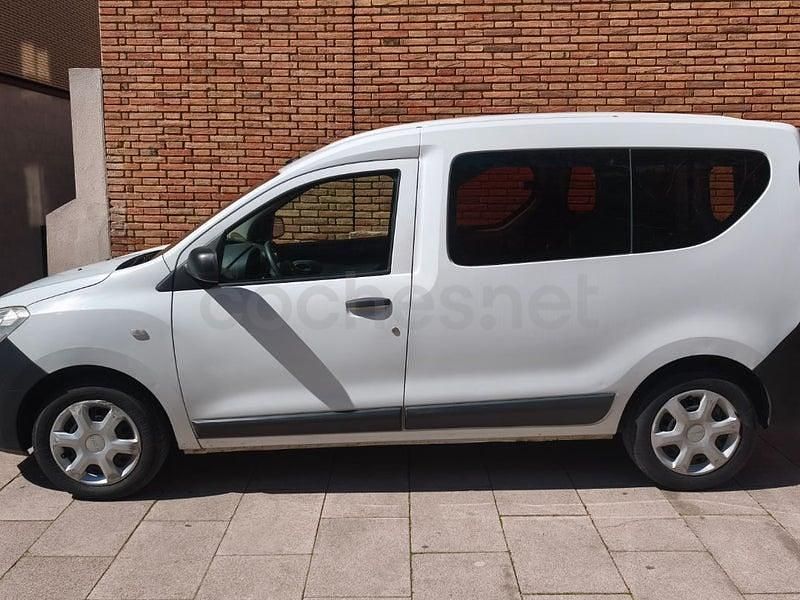 Usado Dacia Dokker Ambiance 75 HP (55 kW) 2014 Branco Monovolume