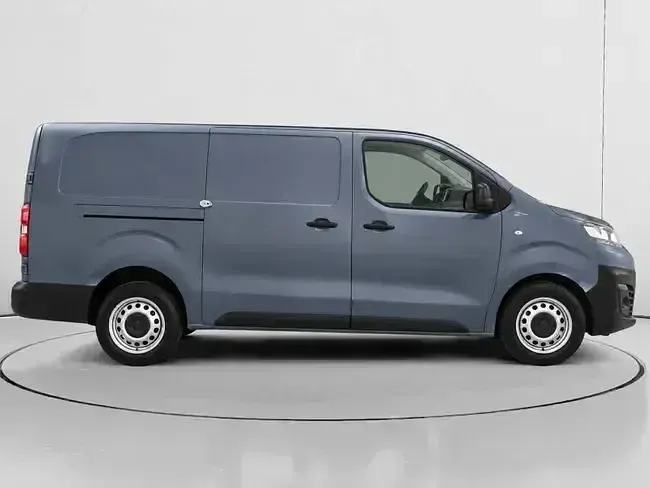 Usado Citroën Jumpy 102 CV (75 kW) 2020 Gris Monovolumen