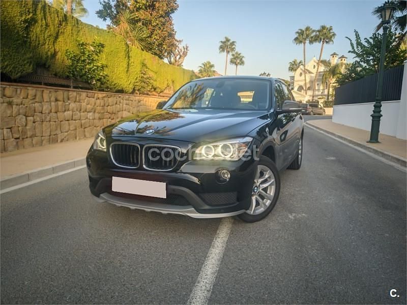 Negro Usado 2015 BMW X1 Advantage SUV | 12.900 € (Super precio) - Imagen 1/4