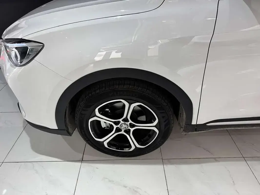 Usado MG ZS Comfort 106 HP (77 kW) 2024 Branco SUV