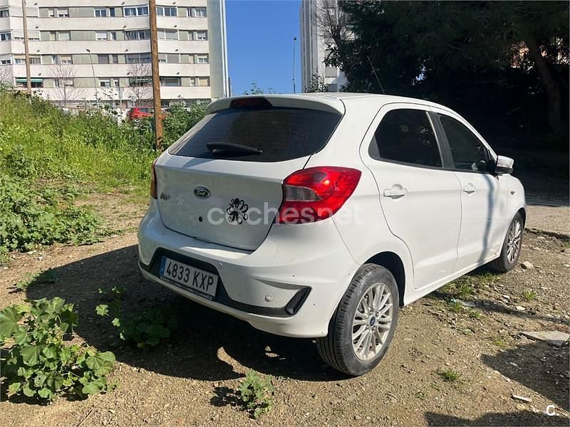 Usado Ford Ka Plus 85 CV (62 kW) 2019 Blanco Utilitario