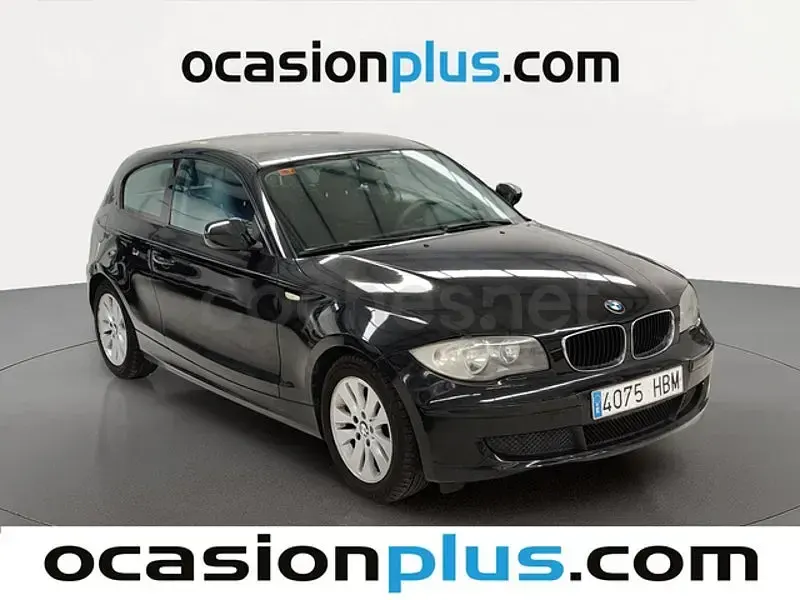 Usado BMW 116 116 CV (85 kW) 2011 Negro Utilitario