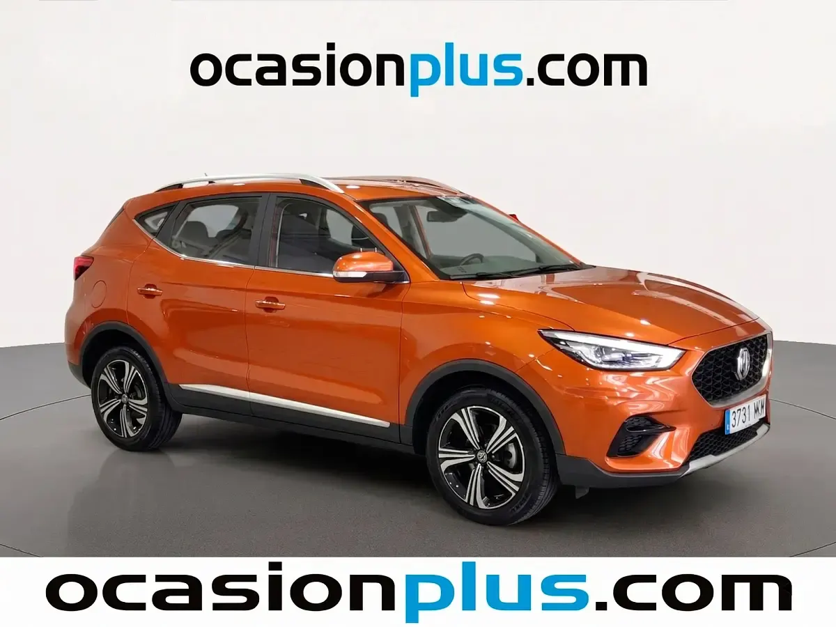 Usado MG ZS Comfort 106 HP (77 kW) 2023 Laranja SUV