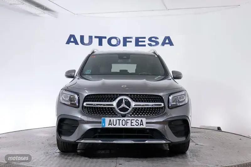 Usado Mercedes GLB220 AMG line 190 CV (139 kW) 2021 Gris SUV