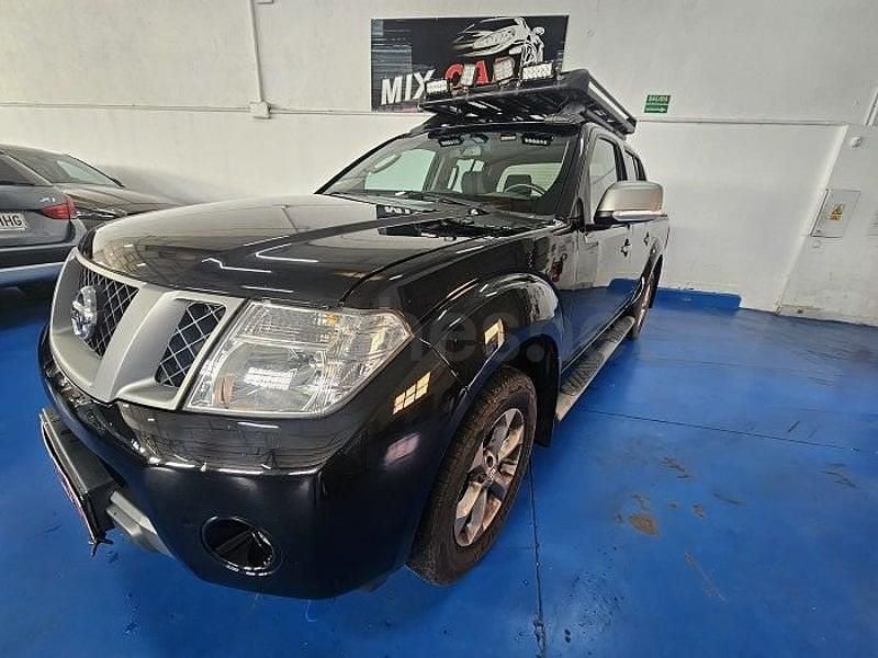 Usado Nissan Navara SE 190 CV (139 kW) 2015 Negro Recogida