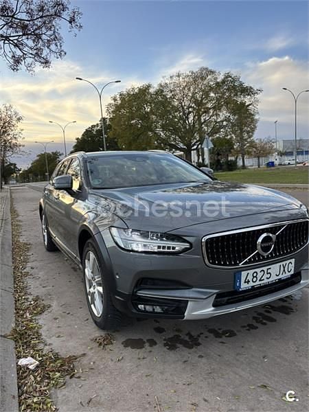 Azul Usado 2017 Volvo V90 CC Familiar | 22.600 € (Precio justo) - Imagen 1/4