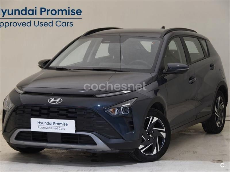 Gris / plata Usado 2023 Hyundai Bayon SUV | 17.500 € (Un poco caro) - Imagen 1/4