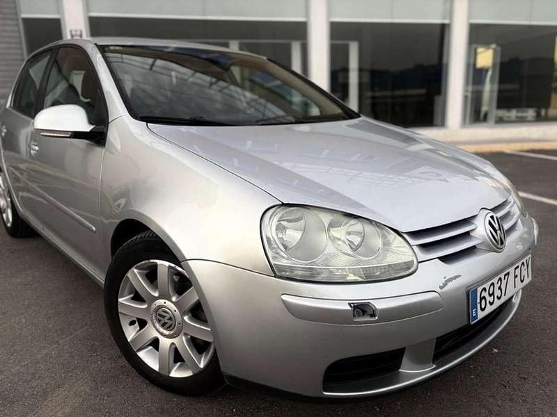 Usado VW Golf V GT 140 CV (102 kW) 2007 Gris Utilitario