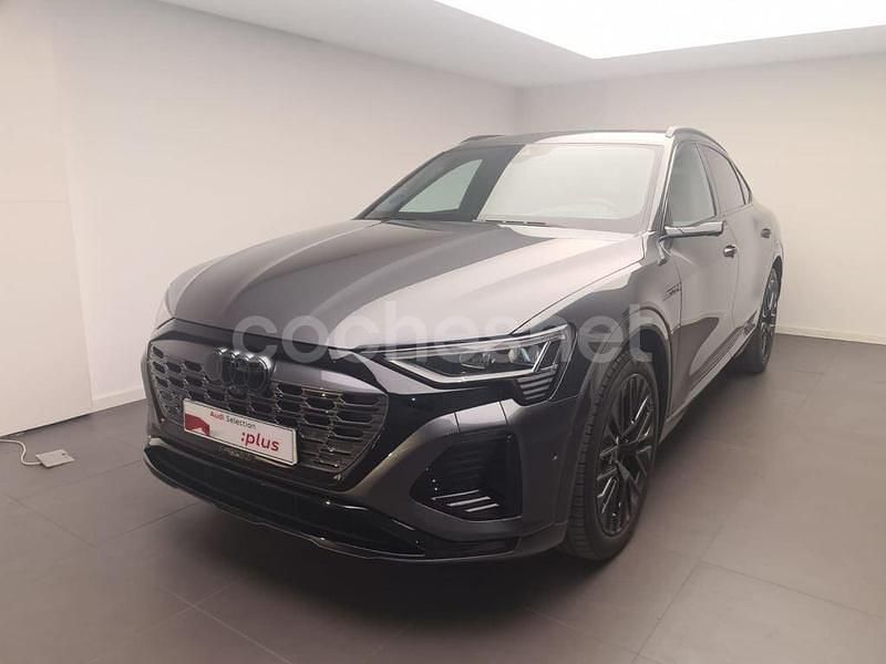 Eléctrico Usado 2023 Audi Q8 Sportback e-tron S-Line SUV | 79.900 € - Imagen 1/4
