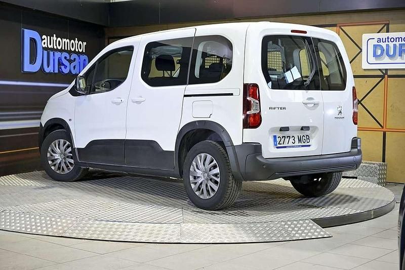 Usado Peugeot Rifter Business-Line 101 CV (74 kW) 2023 Blanco Monovolumen