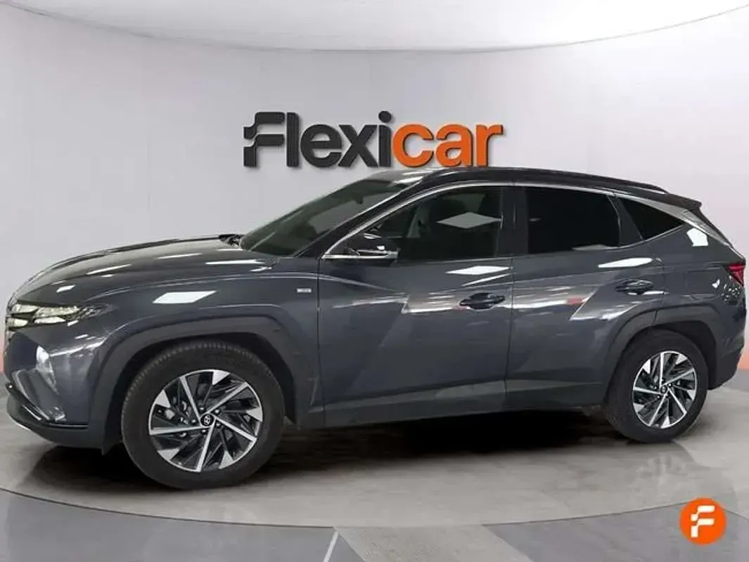 Usado Hyundai Tucson 150 CV (110 kW) 2022 Gris SUV
