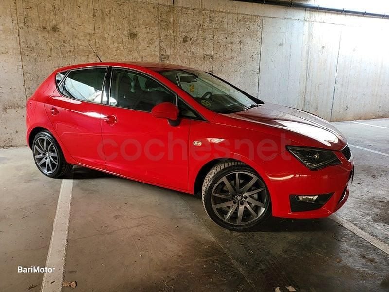 Usado Seat Ibiza FR 105 CV (77 kW) 2014 Rojo Berlina
