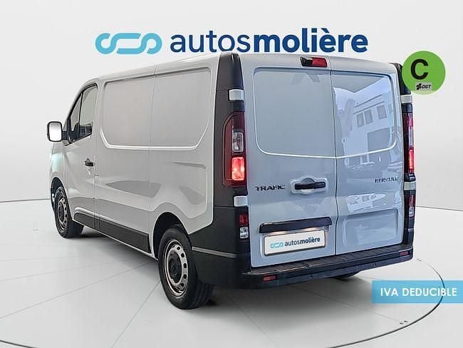Usado Renault Trafic 130 CV (95 kW) 2023 Blanco Monovolumen