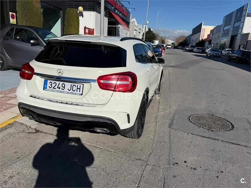 Usado Mercedes GLA200 Edition 1 136 CV (100 kW) 2015 Blanco SUV