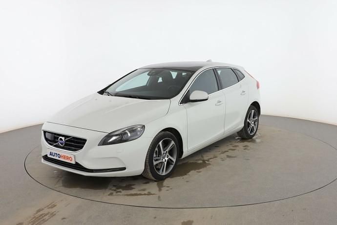 Blanco Usado 2016 Volvo V40 Inscription Familiar | 15.699 € (Precio justo) - Imagen 1/4