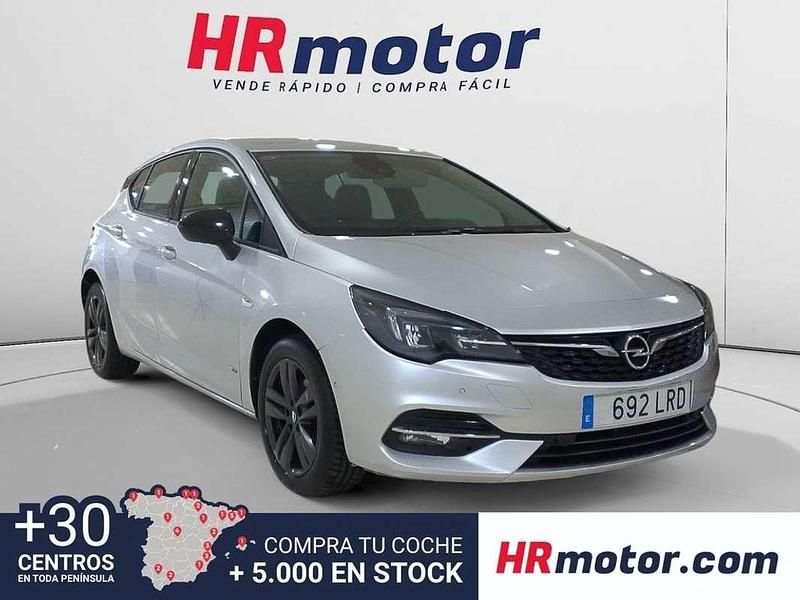 Usado Opel Astra Elegance 131 CV (96 kW) 2021 Gris Utilitario