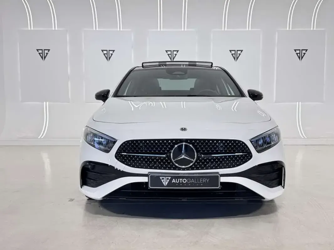 Usado Mercedes A180 Advanced 136 CV (100 kW) 2024 Blanco Berlina