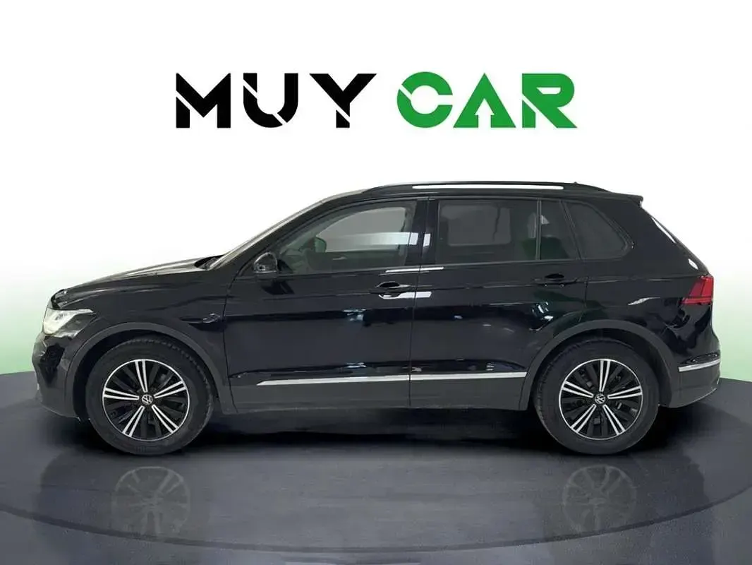 Usado VW Tiguan Life 150 CV (110 kW) 2021 Negro SUV