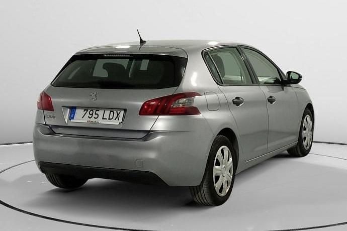 Usado Peugeot 308 Access 102 CV (75 kW) 2020