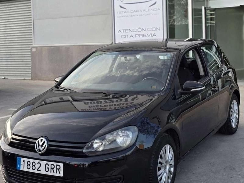Negro Usado 2009 VW Golf VI Advance Utilitario | 5500 € (Precio justo) - Imagen 1/4