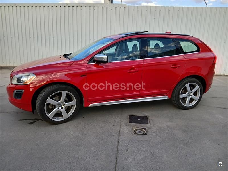 Usado Volvo XC60 R-Design 175 CV (128 kW) 2010 Rojo SUV
