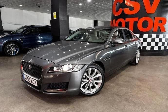 Usado 2017 Jaguar XF Pure Berlina | 14.950 € (Buen precio) - Imagen 1/4