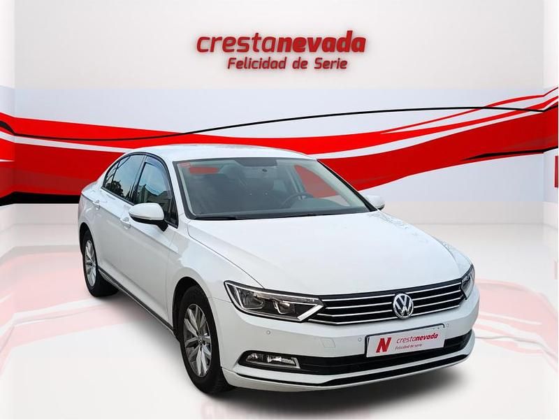 Usado VW Passat Edition 125 CV (91 kW) 2017