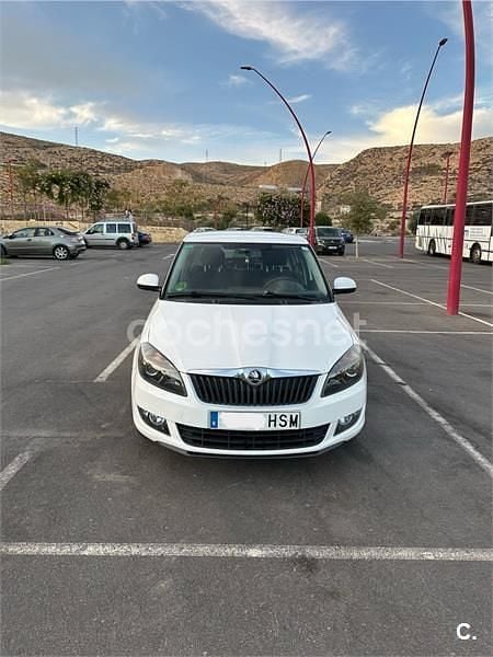 Usado Skoda Fabia 69 CV (50 kW) 2013 Blanco Berlina
