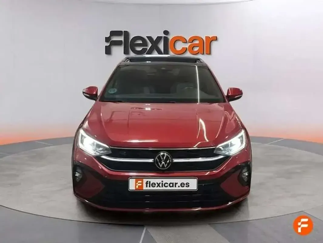 Usado VW Taigo R-line 150 CV (110 kW) 2023 Rojo SUV