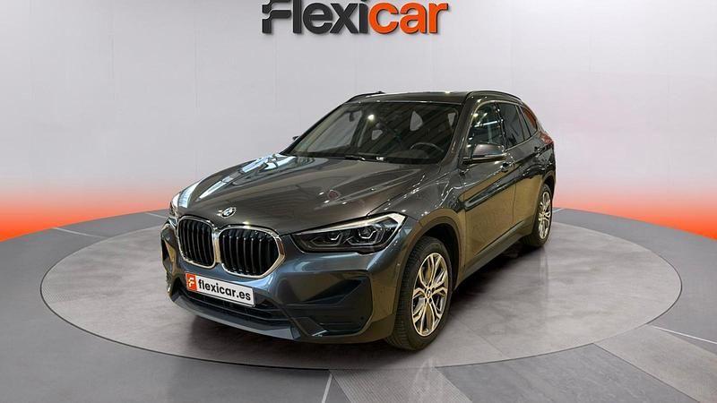 Usado BMW X1 140 CV (102 kW) 2021 Gris SUV