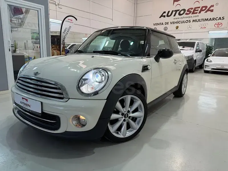 Usado Mini Cooper 122 CV (89 kW) 2014 Beige Utilitario