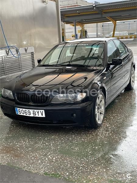 Usado BMW 320 136 CV (100 kW) 2002 Negro Familiar