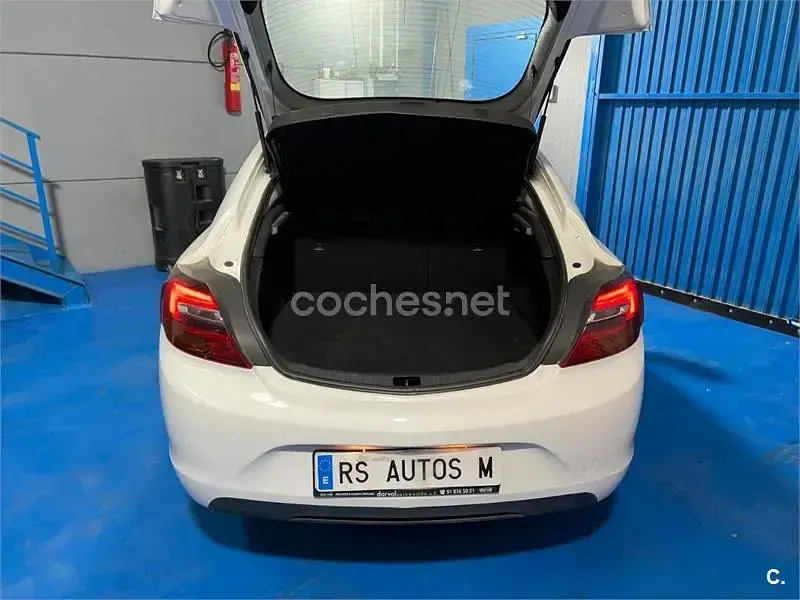 Usado Opel Insignia Excellence 136 CV (100 kW) 2015 Blanco Berlina