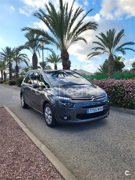 Gris / plata Usado 2015 Citroën Grand C4 Picasso Attraction Monovolumen | 9900 € (Buen precio) - Imagen 1/4