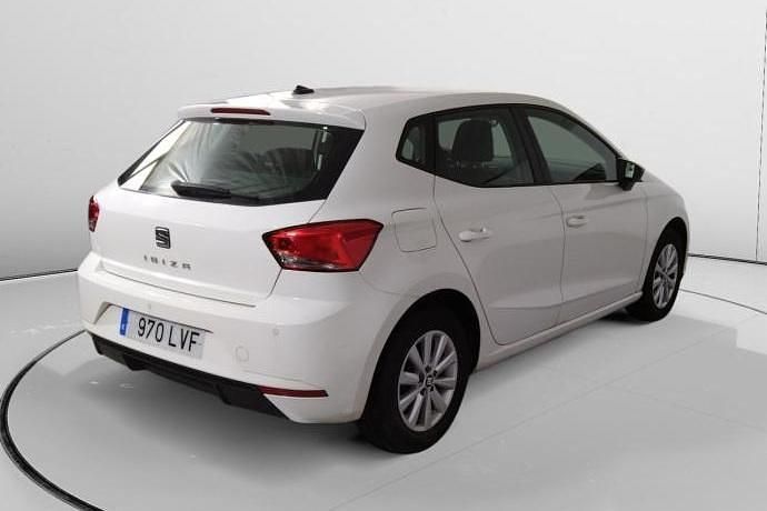 Usado Seat Ibiza Style 80 CV (58 kW) 2021 Blanco Utilitario