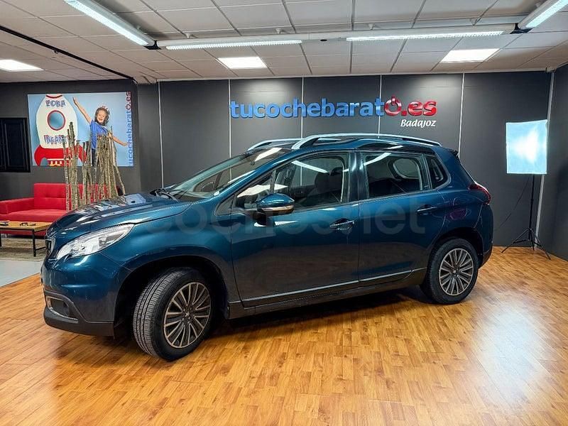 Usado Peugeot 2008 Style 110 CV (80 kW) 2016 Azul SUV