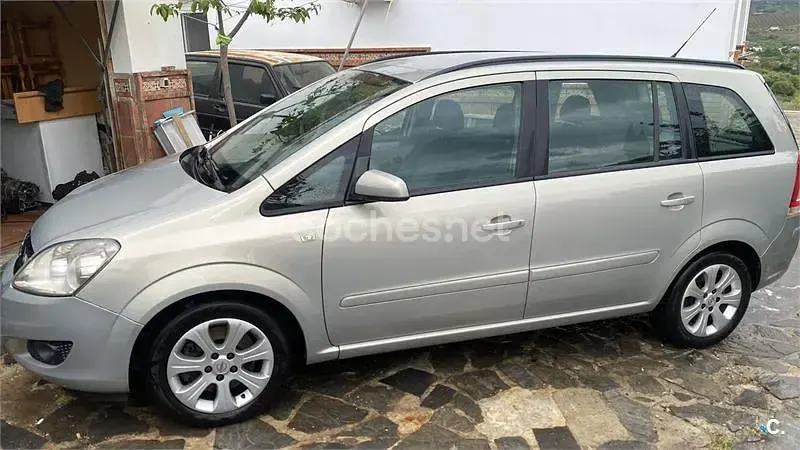 Usado Opel Zafira Energy 120 CV (88 kW) 2008 Beige Monovolumen