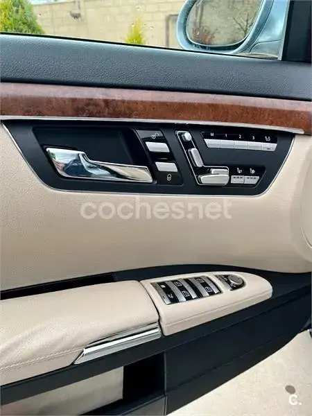 Usado Mercedes S350 245 CV (180 kW) 2006 Gris / plata Berlina