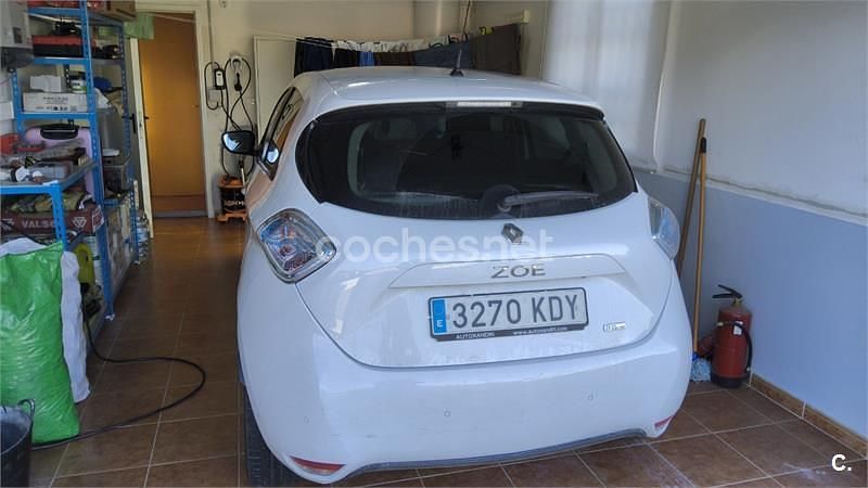 Usado Renault Zoe Intens 67 kW (92 CV) 2017 Eléctrico Utilitario
