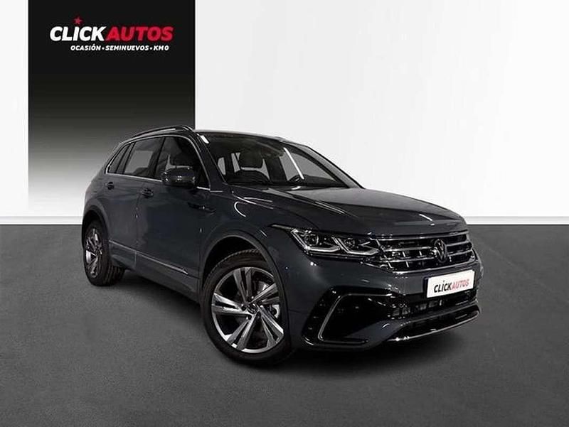 Usado VW Tiguan R-line 151 CV (111 kW) 2023 Gris SUV