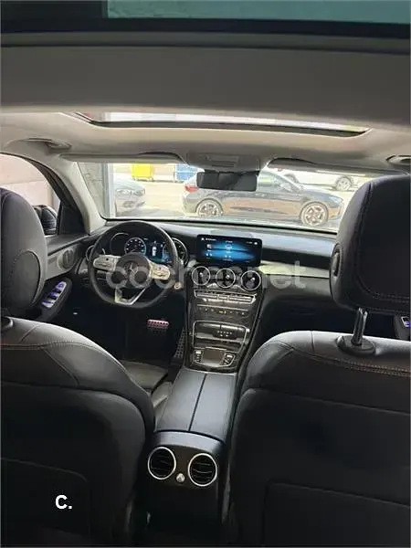 Usado Mercedes GLC220 194 CV (142 kW) 2021 Negro SUV
