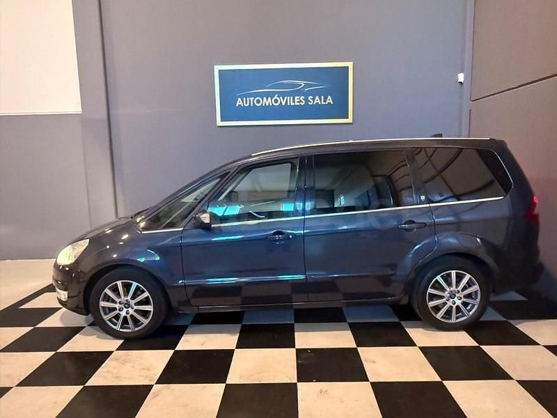 Usado Ford Galaxy Titanium 140 CV (102 kW) 2008 Gris / plata Monovolumen