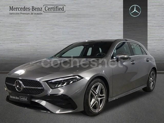Otro Usado 2024 Mercedes A250 AMG line Berlina | 34.995 € (Un poco caro) - Imagen 1/4