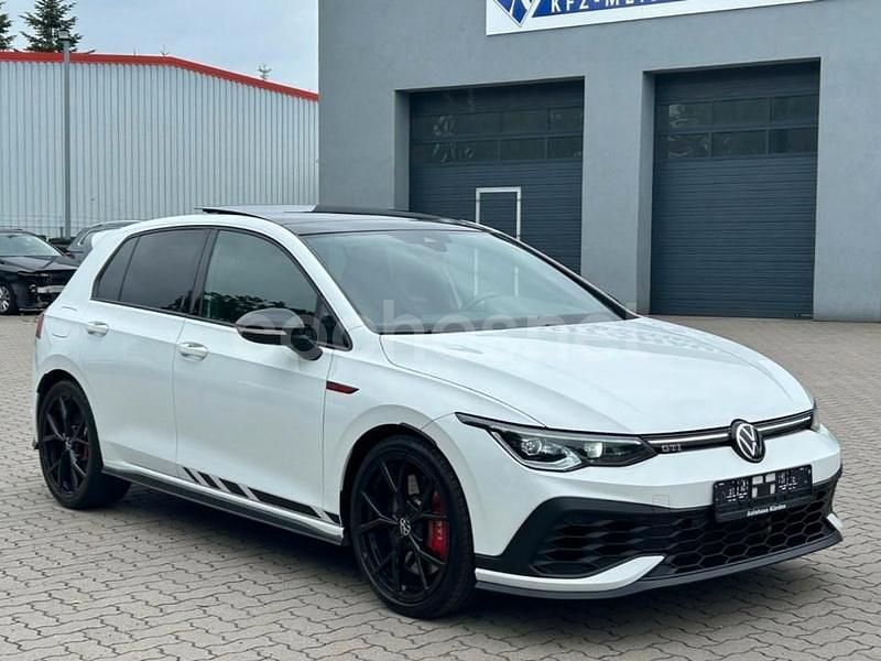 Blanco Usado 2022 VW Golf VIII GTI Clubsport Berlina | 37.490 € (Precio justo) - Imagen 1/4