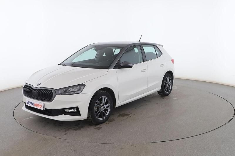 Blanco Usado 2022 Skoda Fabia Style Utilitario | 15.299 € (Precio justo) - Imagen 1/3