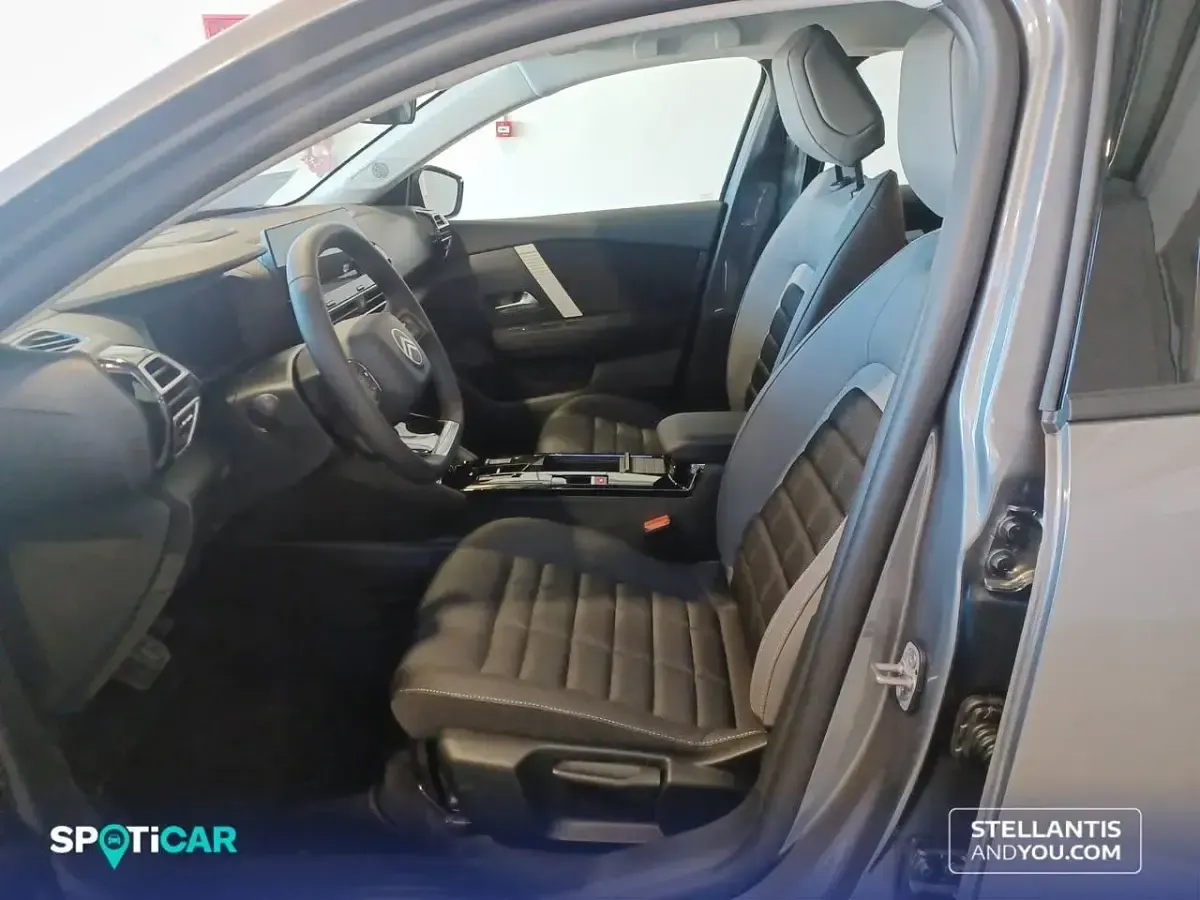Nuevo Citroën C4 Business Class 145 CV (106 kW) 2026 Gris SUV