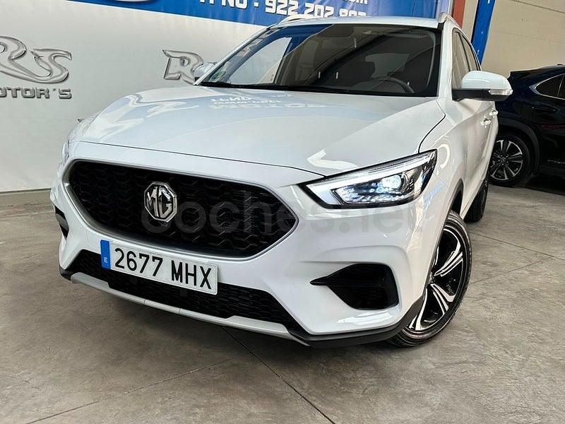 Usado MG ZS Comfort 111 CV (81 kW) 2023 Blanco SUV