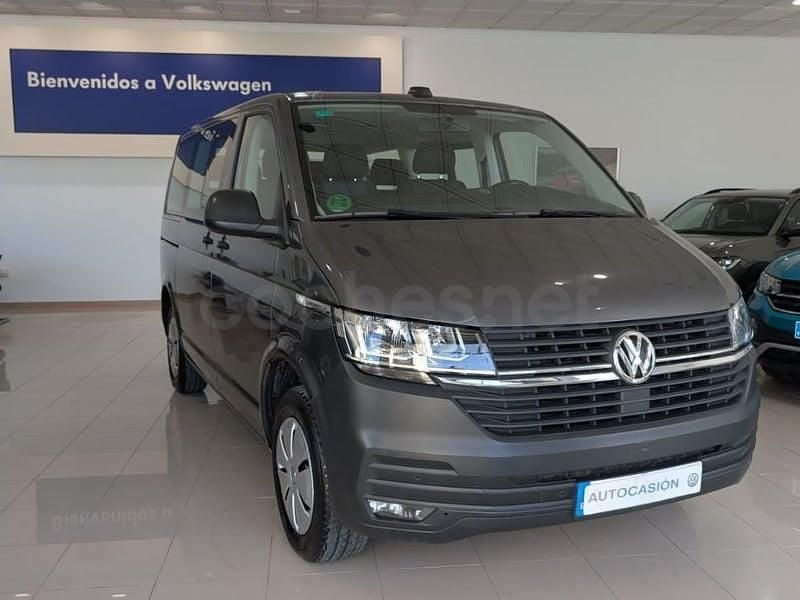 Usado VW Caravelle 110 CV (80 kW) 2021 Gris / plata Monovolumen